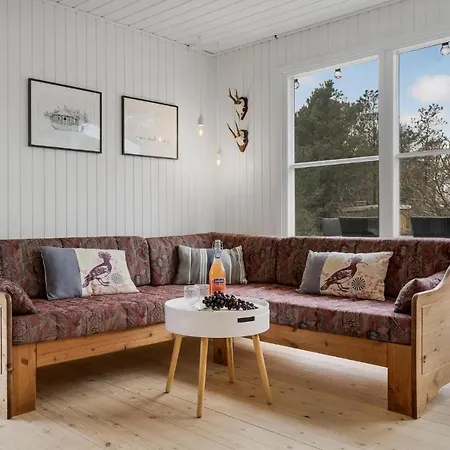 Awesome In With 3 Bedrooms And Wifi
