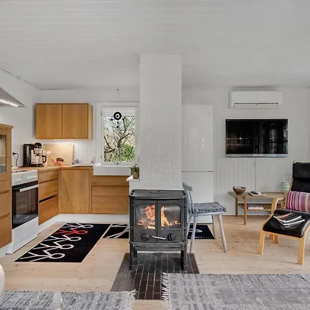 Awesome In With 3 Bedrooms And Wifi