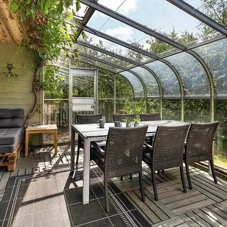Awesome In With 3 Bedrooms And Wifi Hemmet